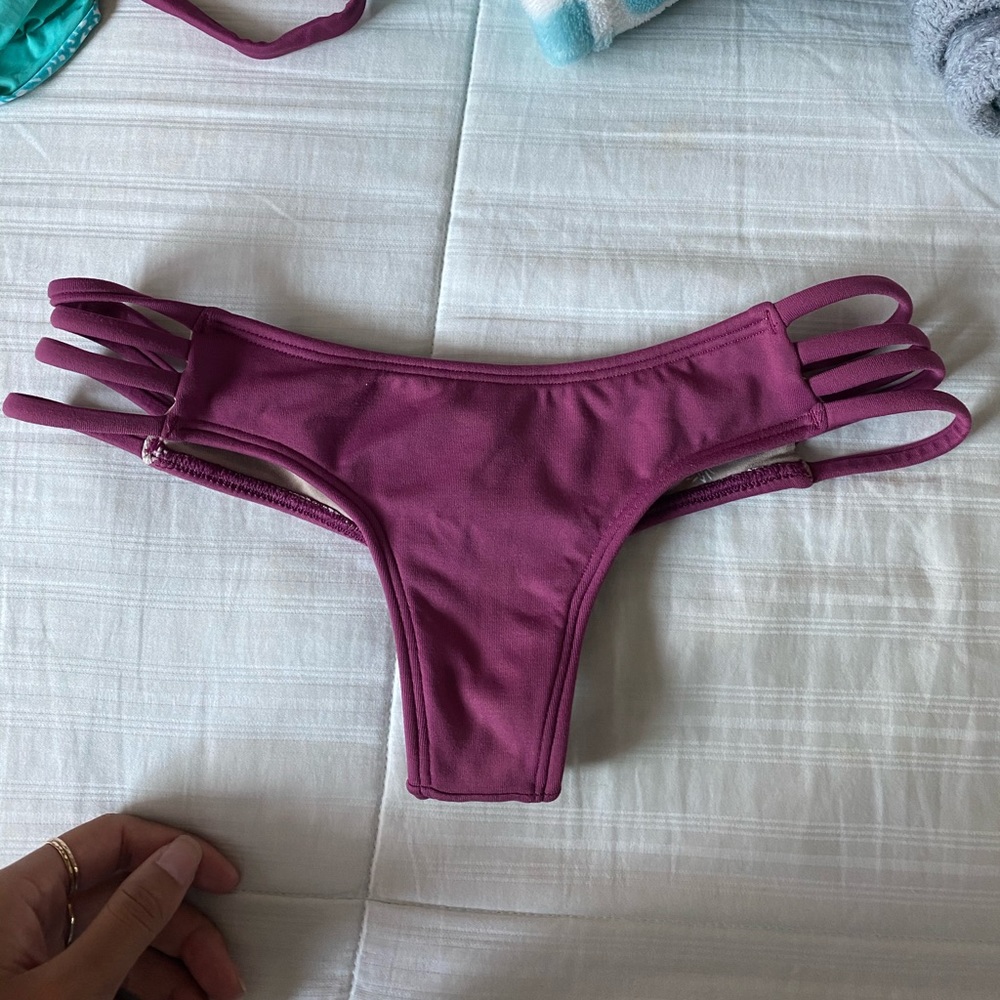 Midori Tavarua Bottoms